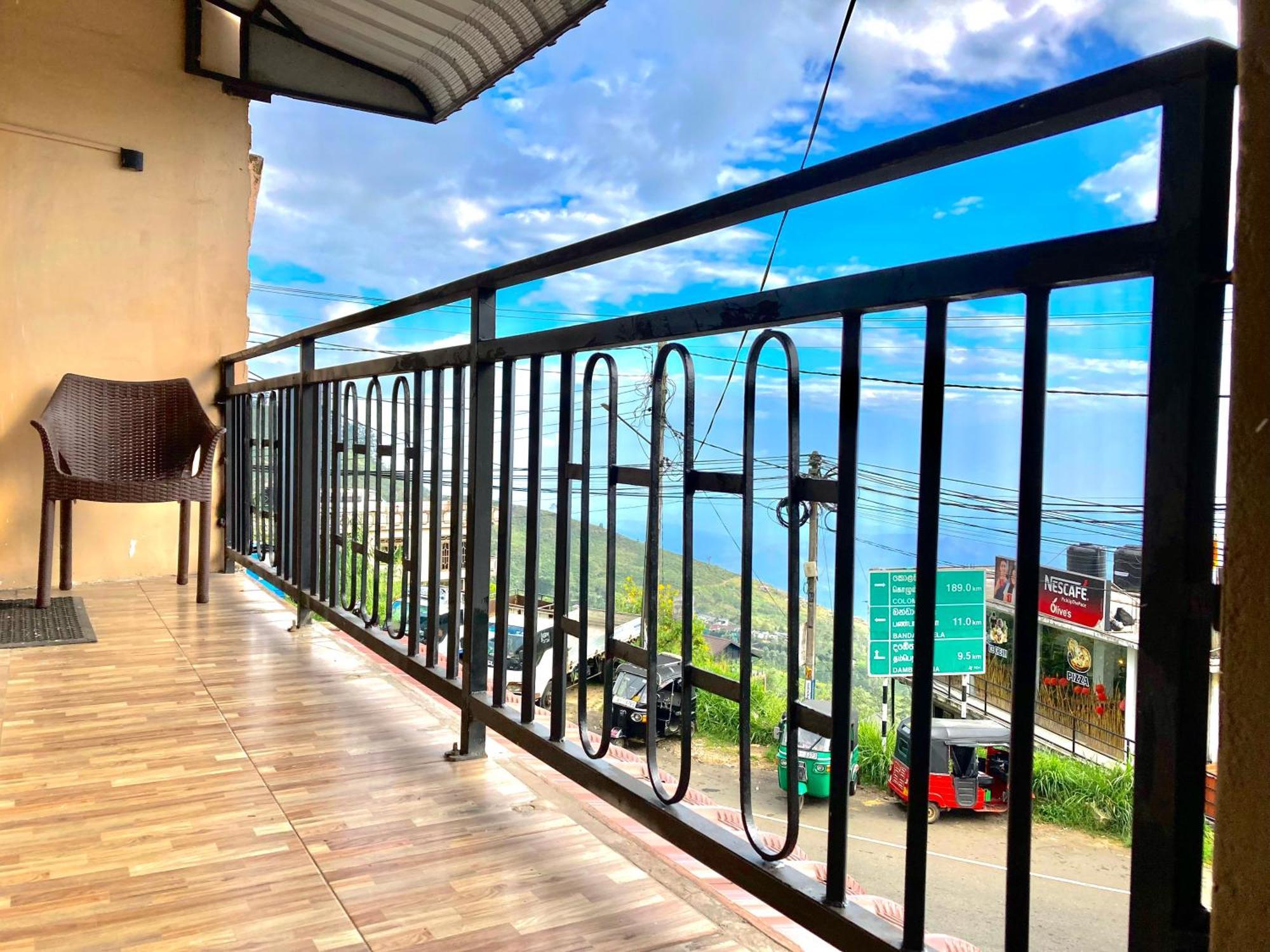 Lakshan View Resort Хапутале Экстерьер фото